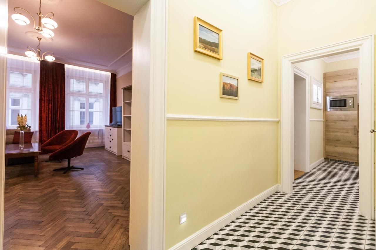 Vintage Poselska Apartment Краков Экстерьер фото