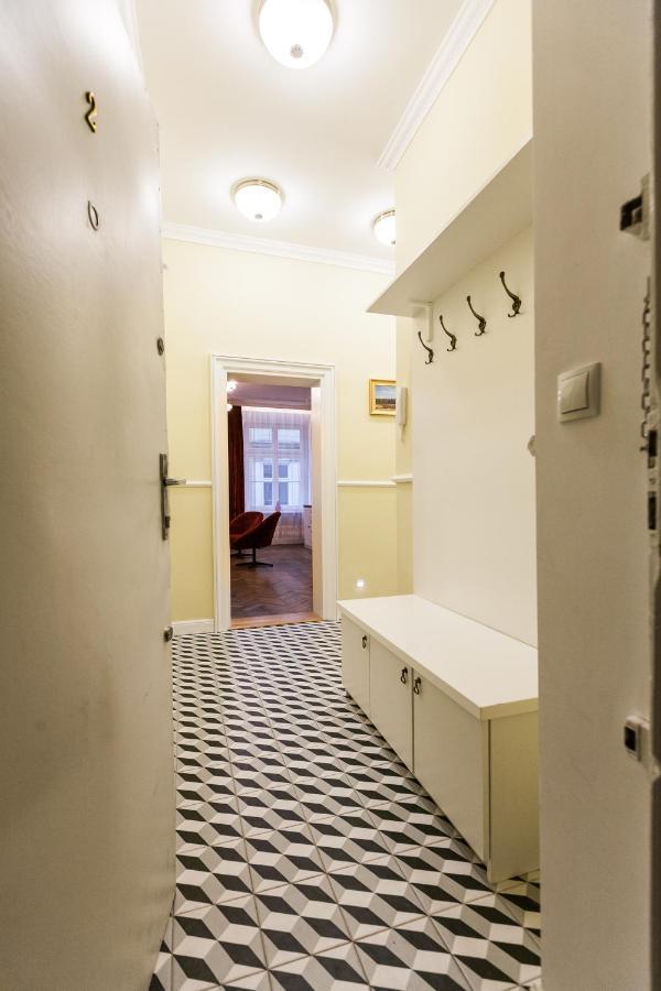Vintage Poselska Apartment Краков Экстерьер фото